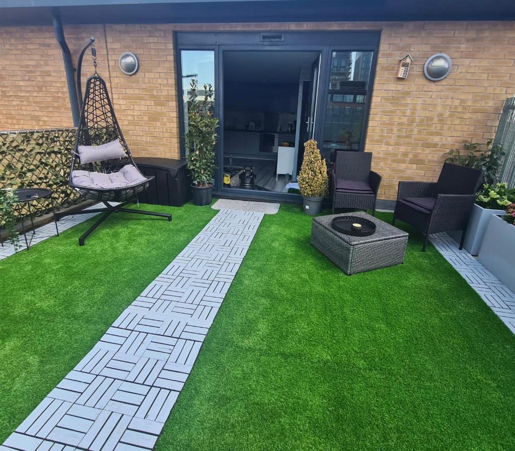 Apartmán Luxury 9Ine Penthouse With Garden & Jacuzzi Birmingham Exteriér fotografie