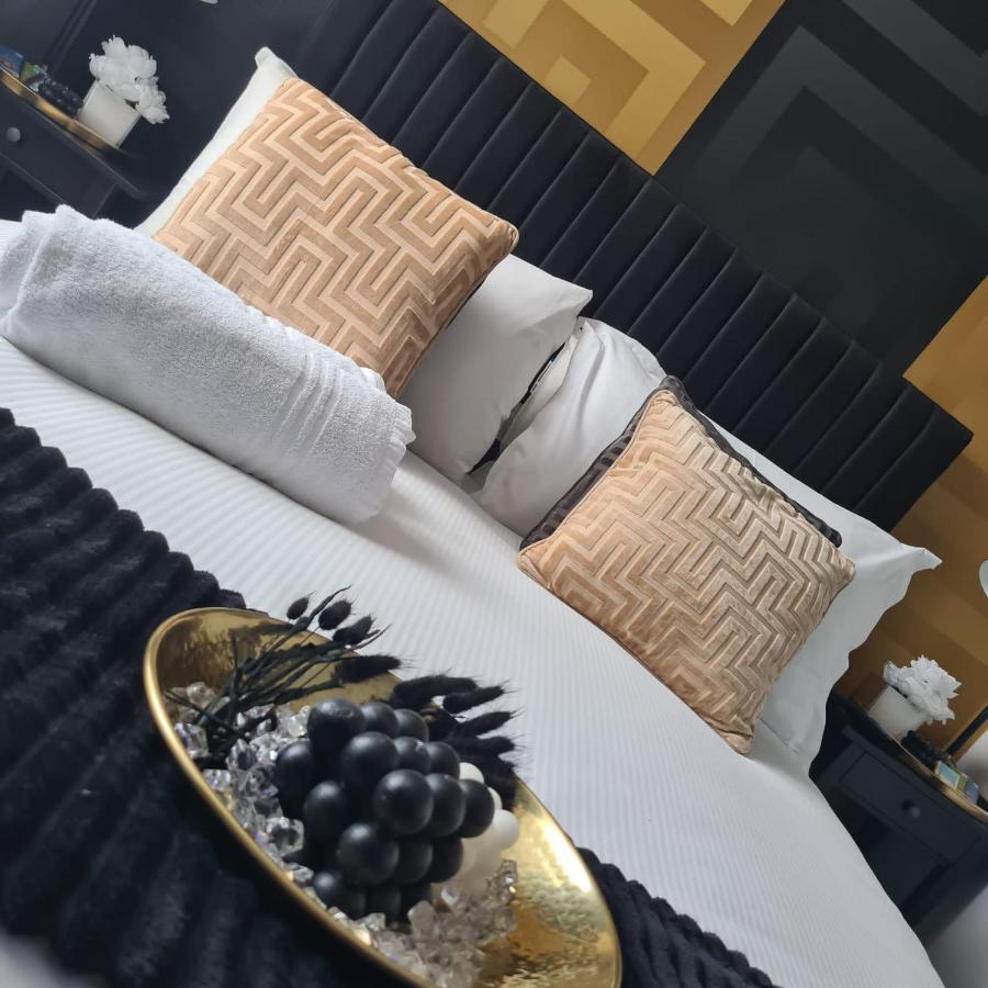 Apartmán Luxury 9Ine Penthouse With Garden & Jacuzzi Birmingham Exteriér fotografie