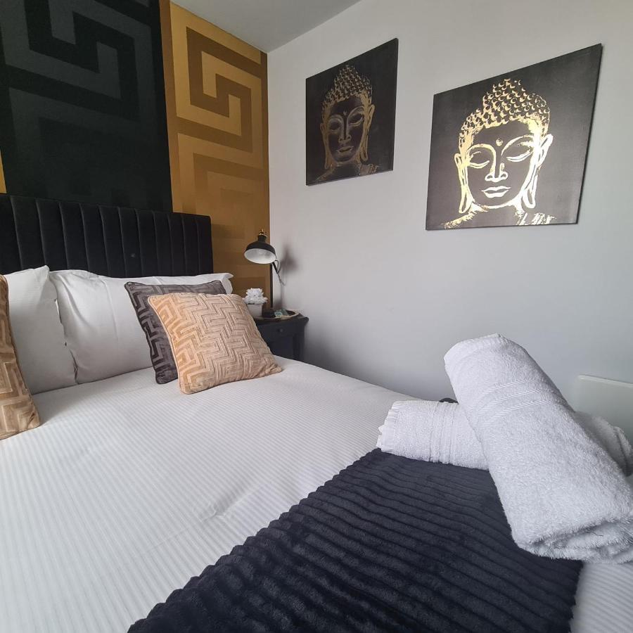 Apartmán Luxury 9Ine Penthouse With Garden & Jacuzzi Birmingham Exteriér fotografie